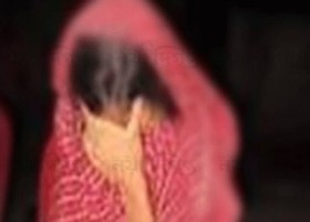 গর্ভবতী অব্স্থায় বিয়ের পর অস্বীকার! এই সন্তান নিয়ে কোথায় যাবেন তিনি
