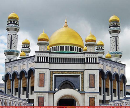 নিজের নামে মসজিদ প্রতিষ্ঠা করা কি জায়েজ?